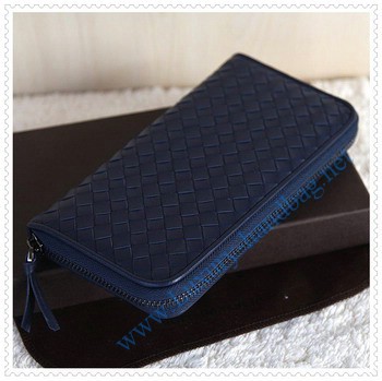 Bottega Venetal Lambskin Leather wallet dark blue