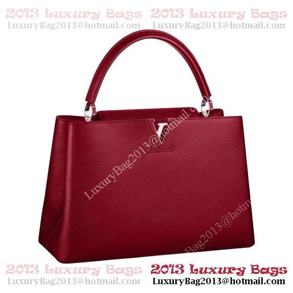 Louis Vuitton Elegant Capucines Bag MM