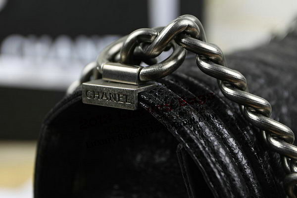 Chanel Boy Flap Shoulder Bag in Original Glazed Crackled Leather A67025 Black