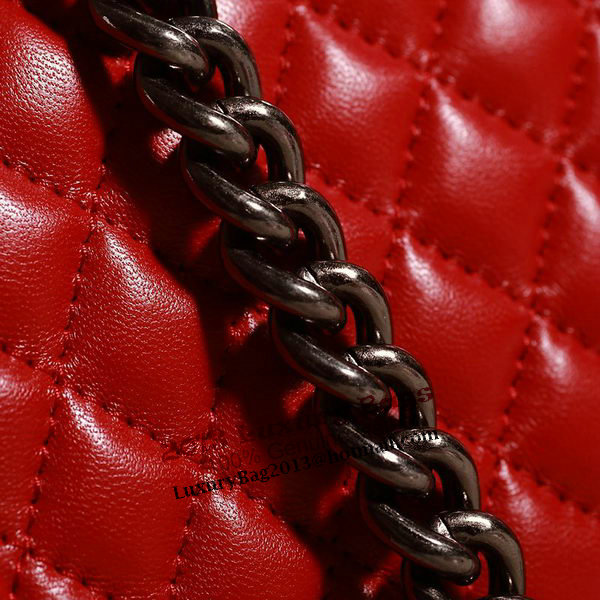 Chanel Boy Flap Shoulder Bag in Original Leather A67087 Red