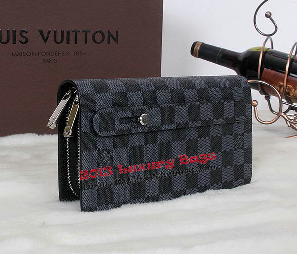 Louis Vuitton Damier Graphite Canvas Clutch M079