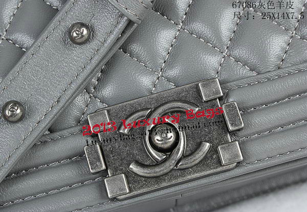 Boy Chanel Flap Shoulder Bags Sheepskin Leather A67086 Grey