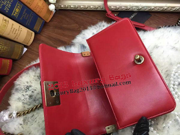 Boy Chanel Flap Shoulder Bags Sheepskin Leather A67085 Red