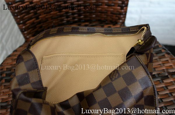 Louis Vuitton Monogram Canvas TOILETRY POUCH 26 M47542