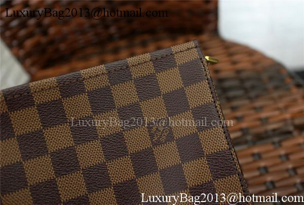 Louis Vuitton Monogram Canvas TOILETRY POUCH 26 M47542