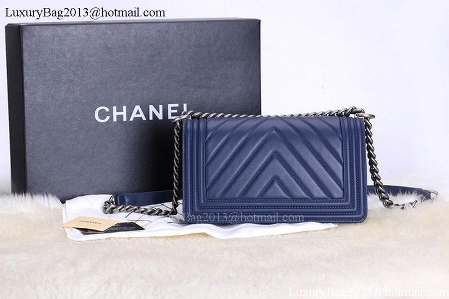 Chanel Boy Flap Shoulder Bags Chevron Calfskin Leather A67086 Blue