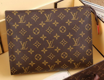 Louis Vuitton Monogram Canvas Toiletry Pouch 26 M47542