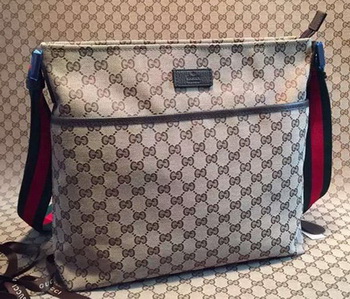 Gucci GG Canvas Medium Messenger Bags 189751 Brown