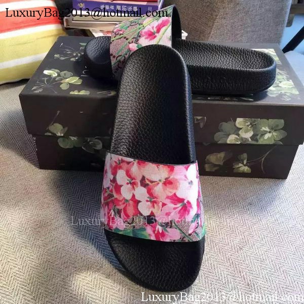 Gucci Slippers Leather GG759 Bloom