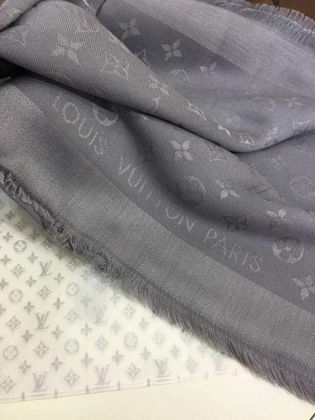 Louis Vuitton Scarf LV0096