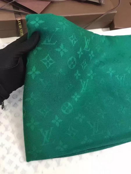 Louis Vuitton Scarf LV0097