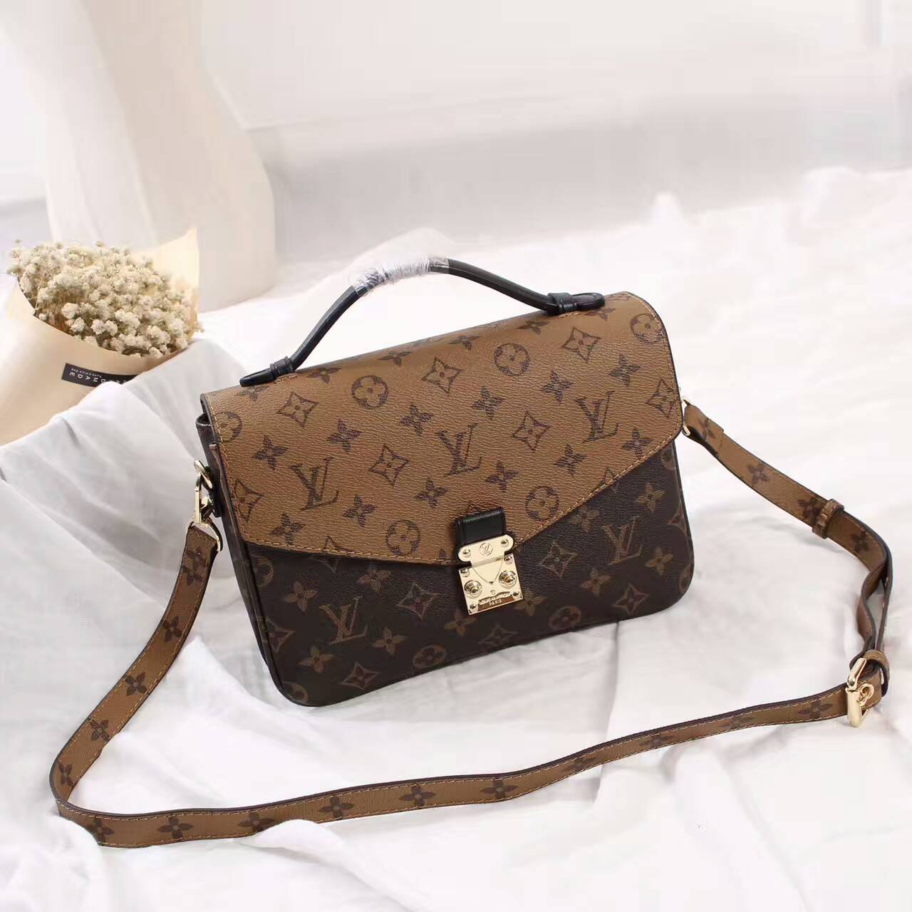 Louis Vuitton Monogram Canvas Pochette Metis Bag 40780 Camel