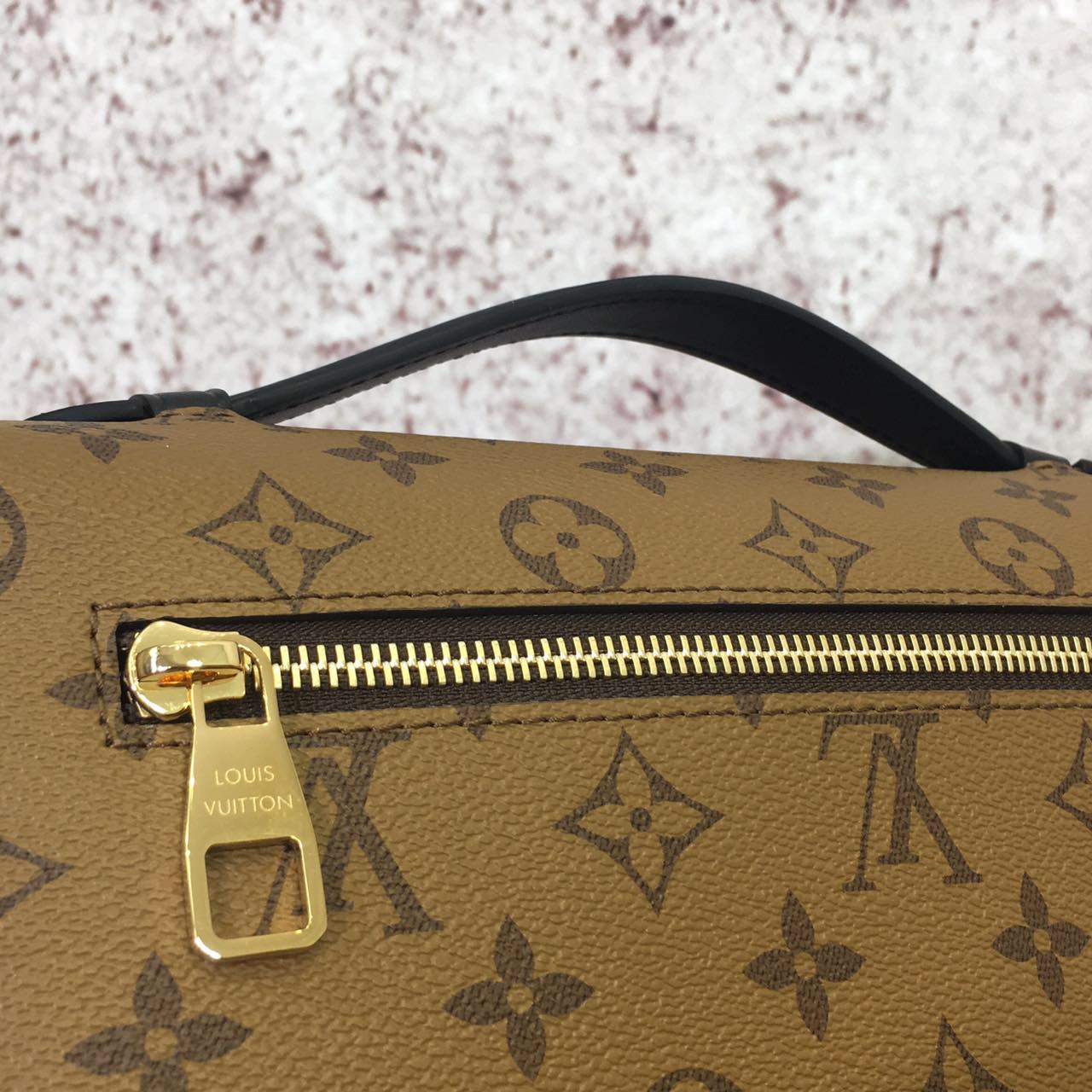 Louis Vuitton Monogram Canvas Pochette Metis Bag 40780 Camel