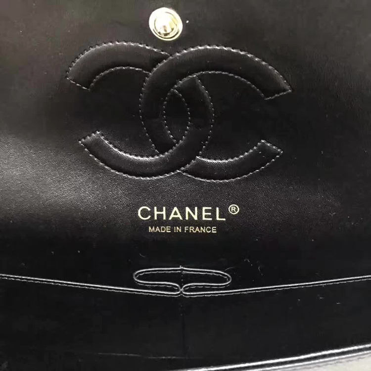 Chanel Flap Shoulder Bags Black Sheepskin Leather A1112 Glod