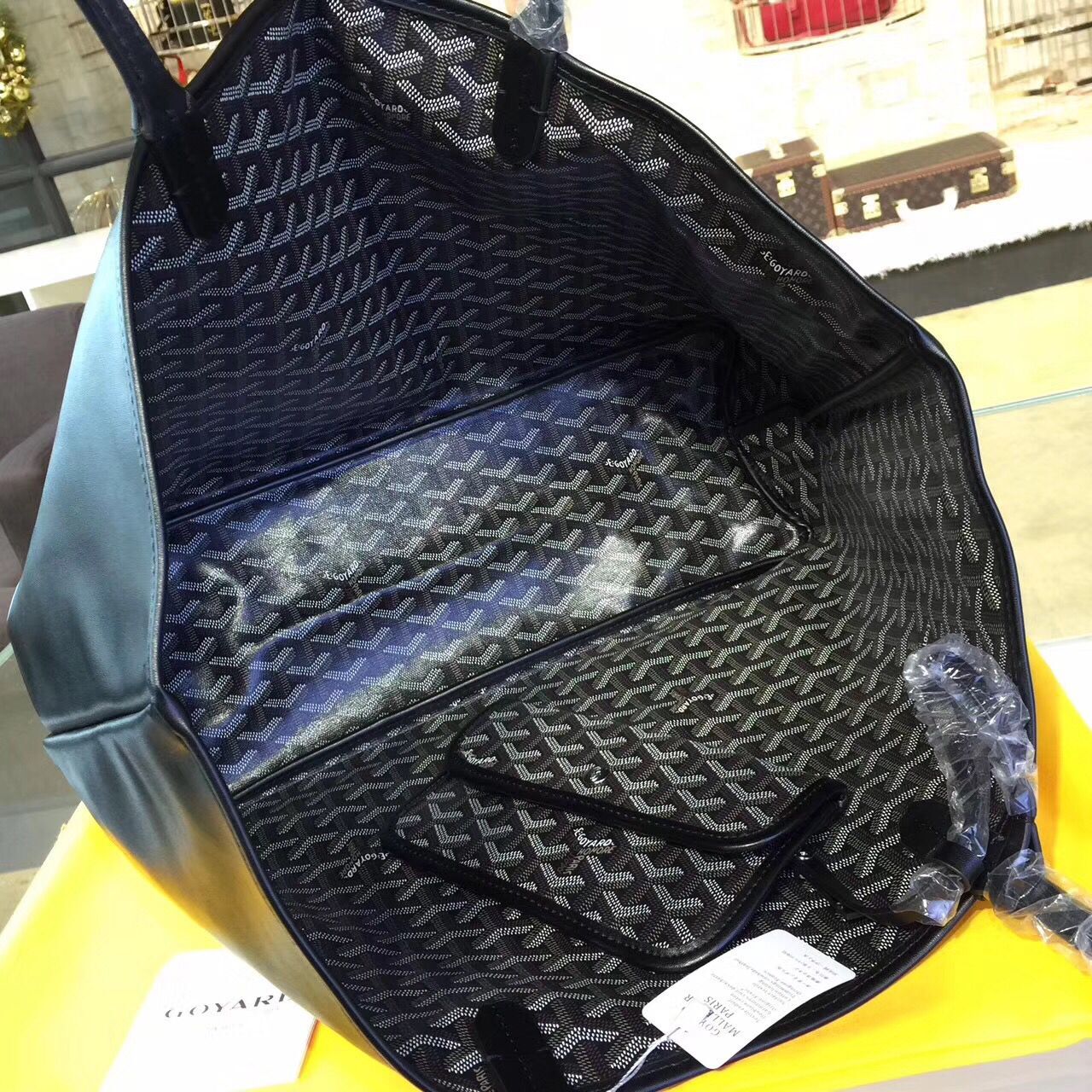 Goyard Y Doodling Calfskin Leather Tote Bag 7901 Black