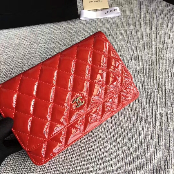 Chanel WOC Flap Bag Patent Leather A33814C Red