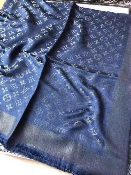 Louis Vuitton Scarf LVS92110B