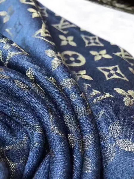 Louis Vuitton Scarf LVS92110B