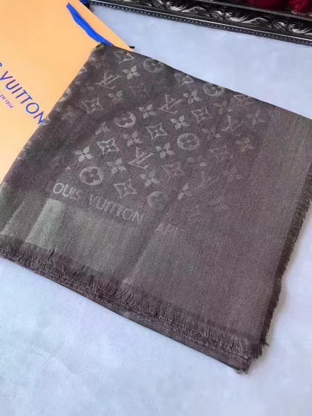 Louis Vuitton Scarf LVS92110E