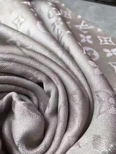 Louis Vuitton Scarf LVS92110H