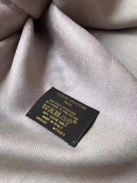 Louis Vuitton Scarf LVS92110H