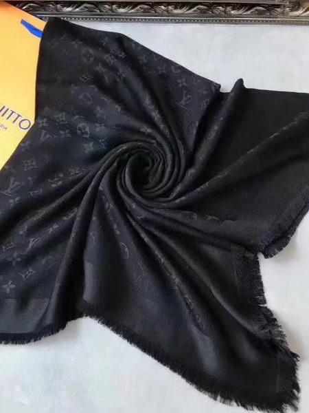 Louis Vuitton Scarf LVS9219A