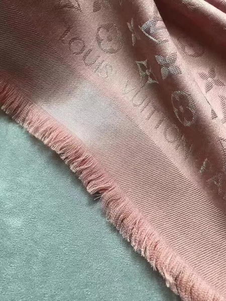 Louis Vuitton Scarf LVS9224A