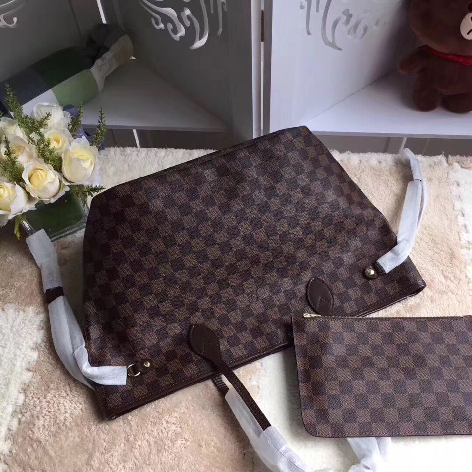 Louis Vuitton Damier Ebene Canvas M40156