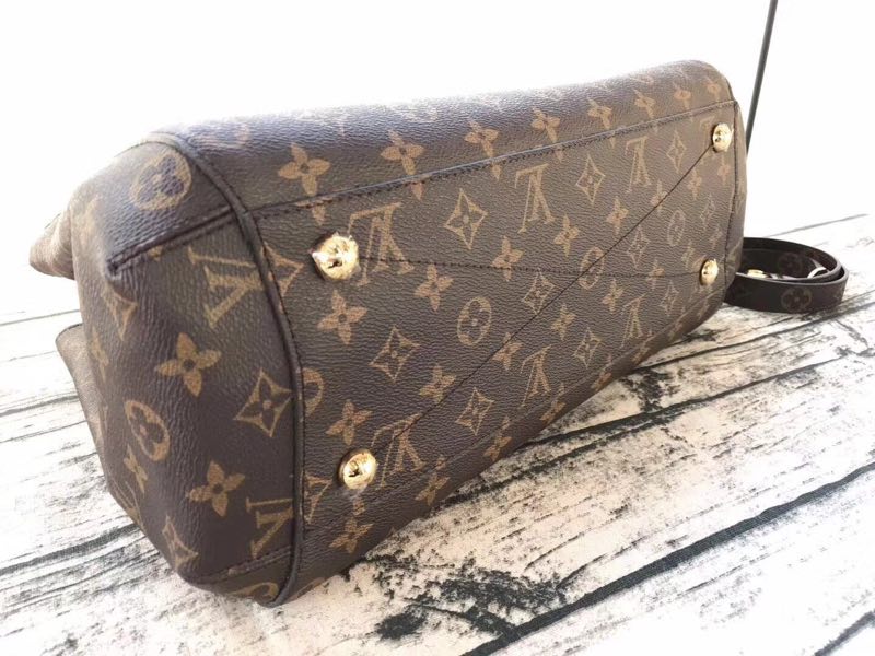 Louis Vuitton Monogram Canvas Montaigne GM M41057