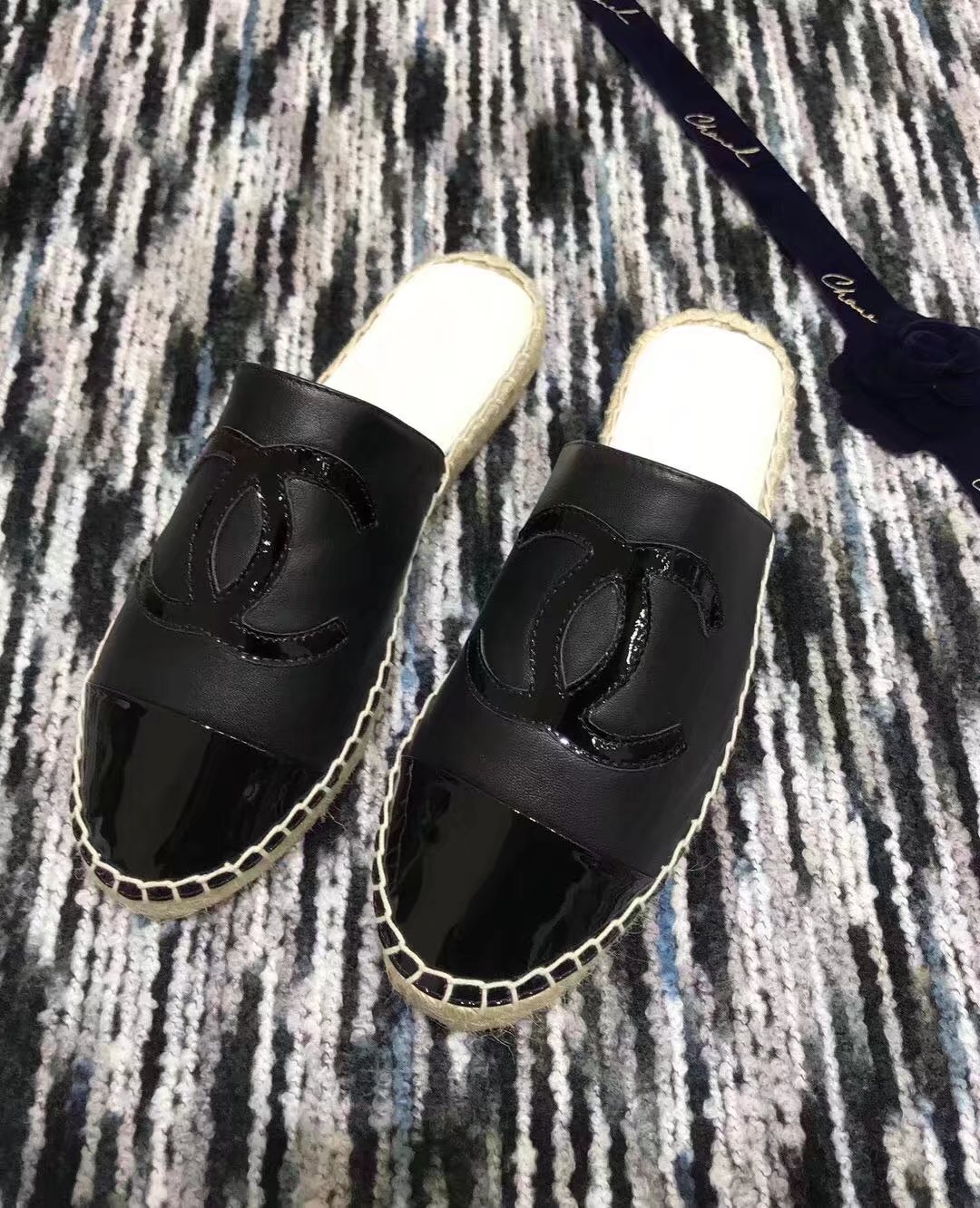 Chanel Slippers CH2287LRF black