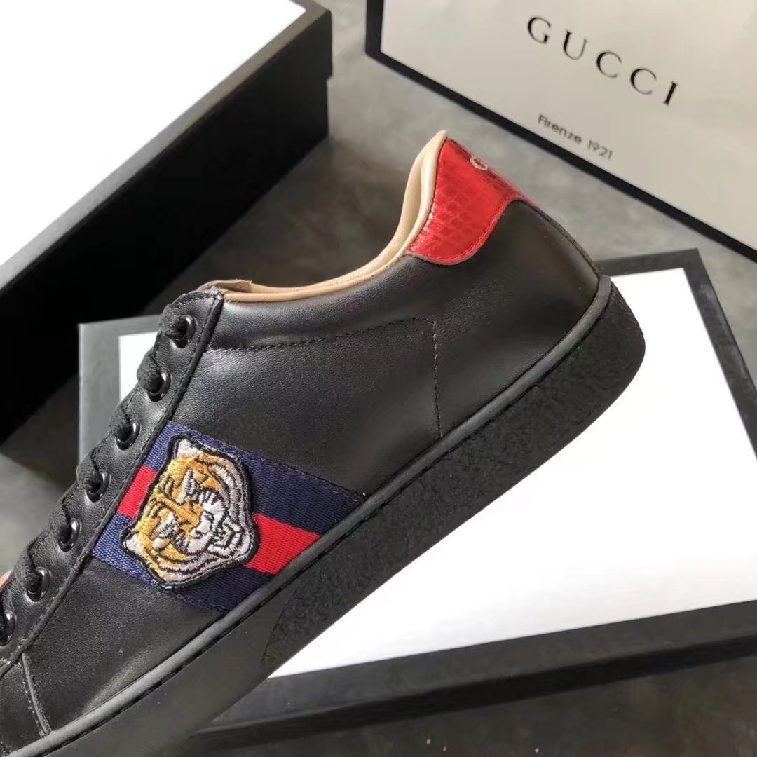 Gucci Lovers shoes GG1308H black