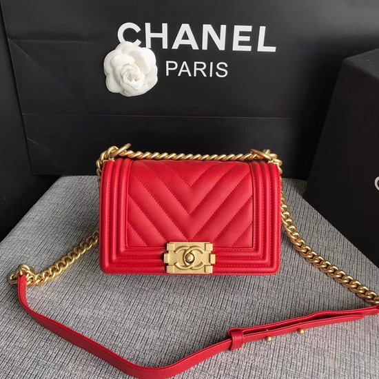 Chanel Le Boy Flap Shoulder Bag Original Calf leather A67085 Bright red Gold Buckle