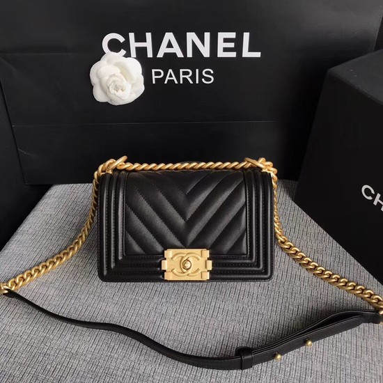 Chanel Le Boy Flap Shoulder Bag Original Calf leather A67085 black Gold Buckle