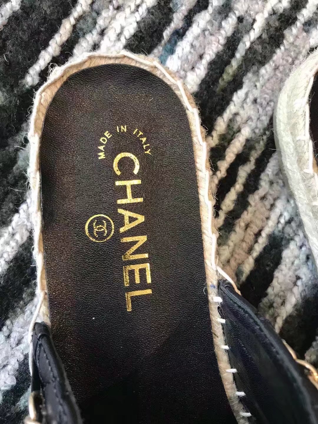 Chanel Slippers CH2336LRF black