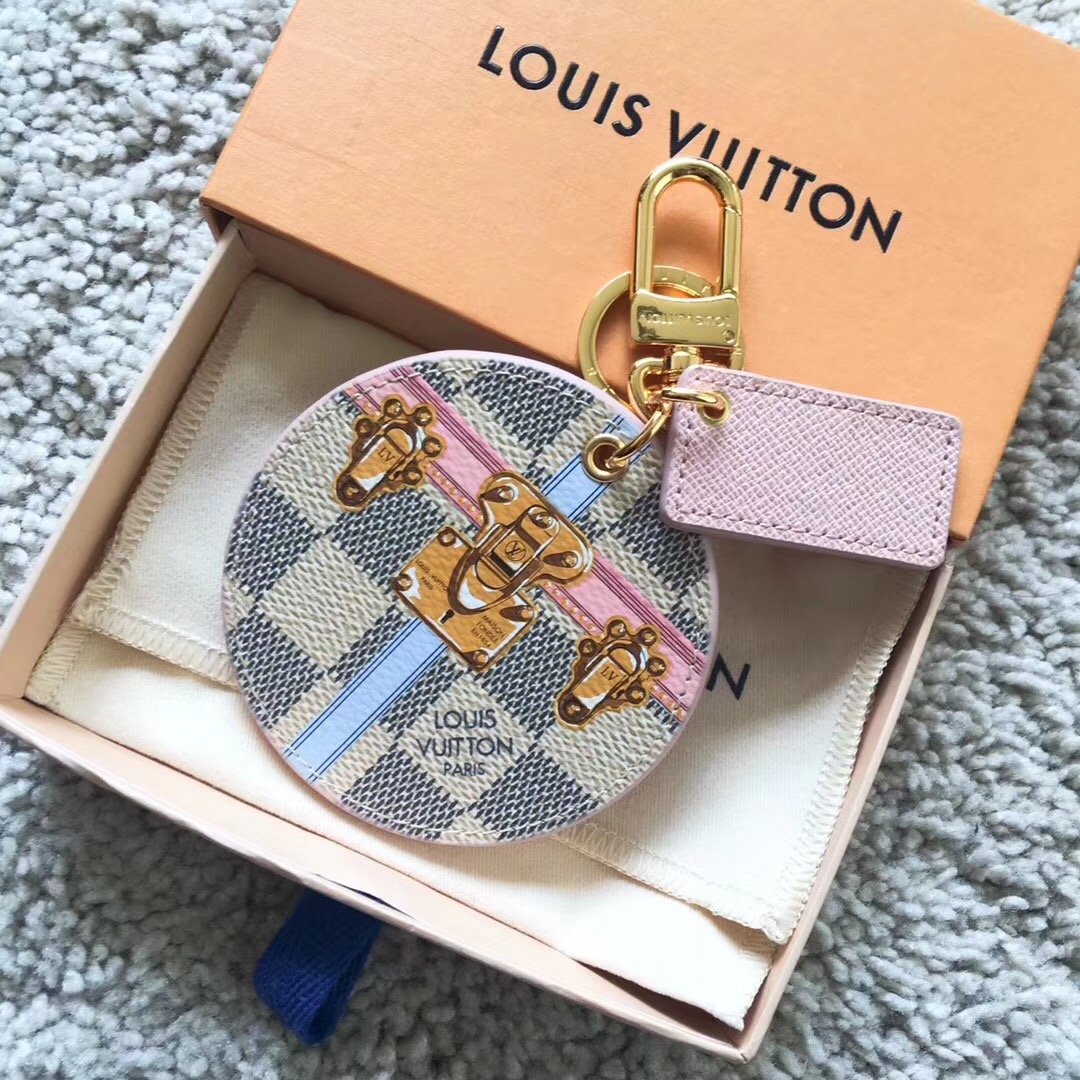 Louis Vuitton MONOGRAN VIVIENNE ILLUSTRE M62573