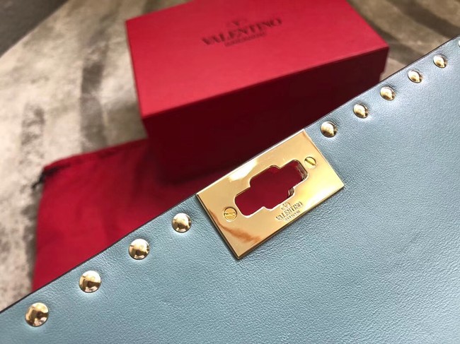 VALENTINO Spike quilted leather large shoulder bag 0027 Light blue