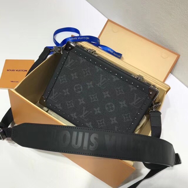 Louis Vuitton Monogram Canvas PETITE MALLE 44157