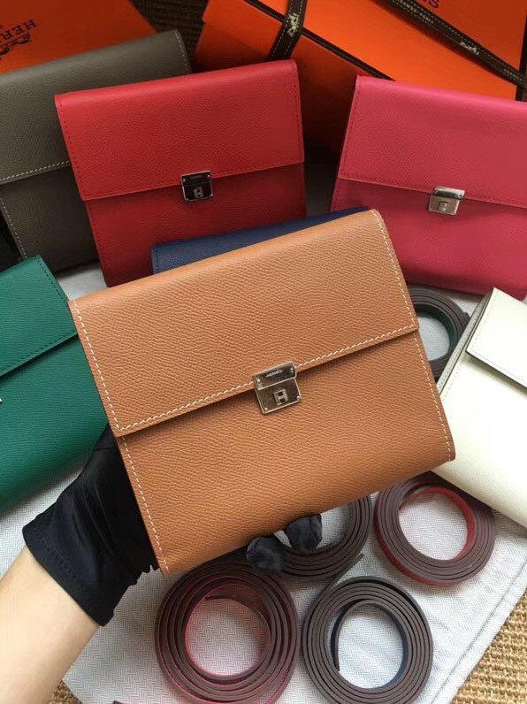 Hermes Clutch Epsom calfskin H0589 brown