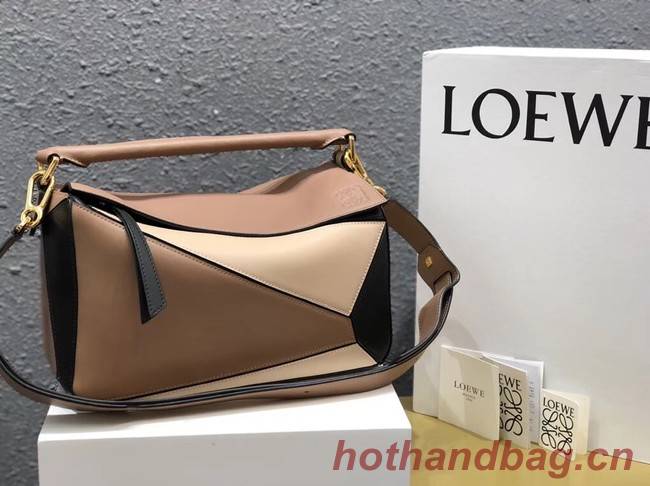 Loewe Puzzle Bag Original Leather B9124 apricot