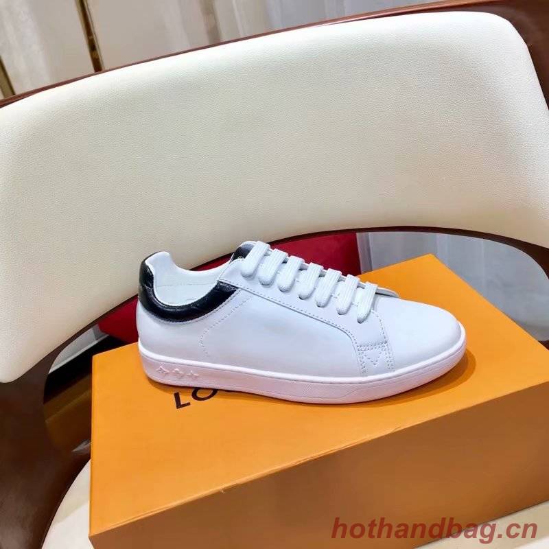 Louis Vuitton TIME OUT SNEAKER LVC915SY WHITE