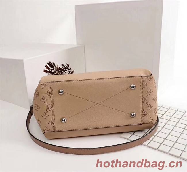 Louis Vuitton Mahina Leather HAUMEA M55030 apricot