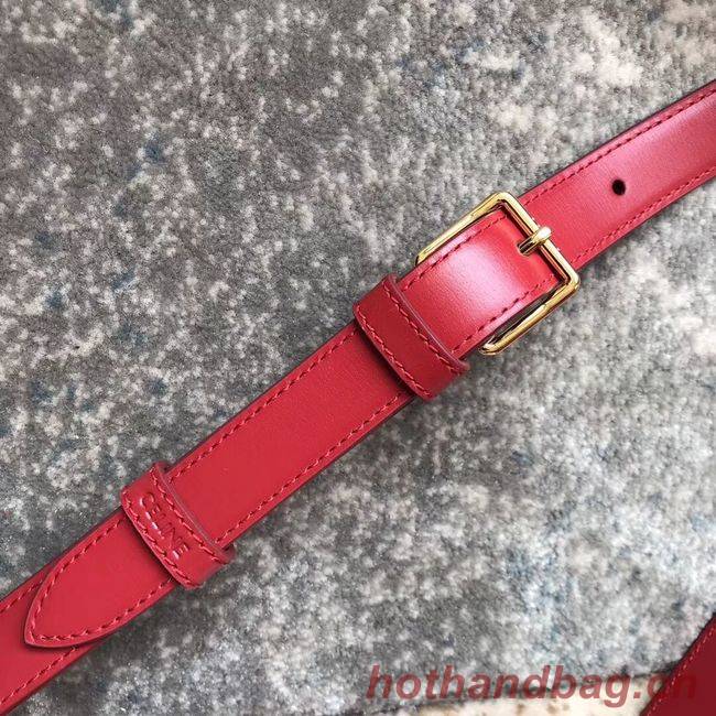 CELINE MEDIUM TRIOMPHE BAG IN SHINY CALFSKIN CL87363 RED