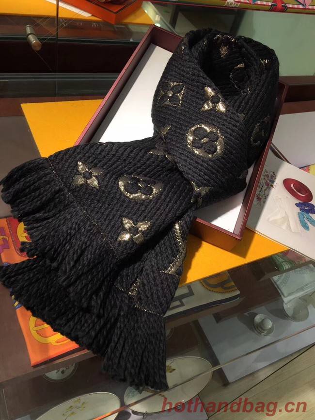 Louis Vuitton Cashmere Scarf LV3306A black