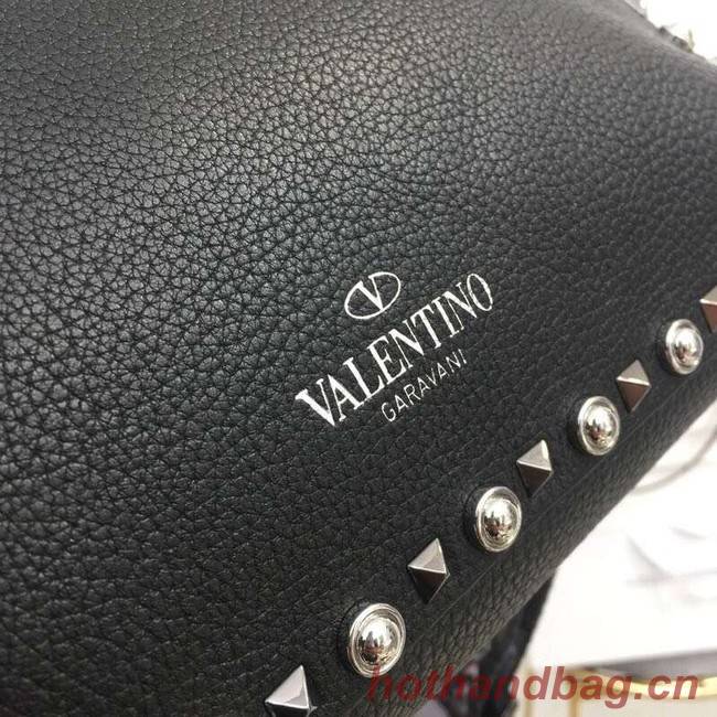 VALENTINO Rockstud grained leather messenger 50031 black