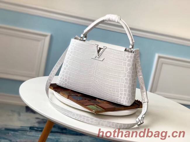 Louis vuitton original crocodile CAPUCINES PM M53665 cream