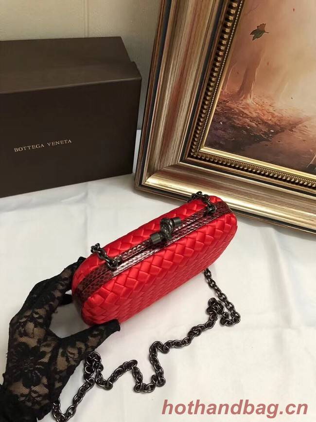 BOTTEGA VENETA Knot snakeskin-trimmed satin clutch 62548 red