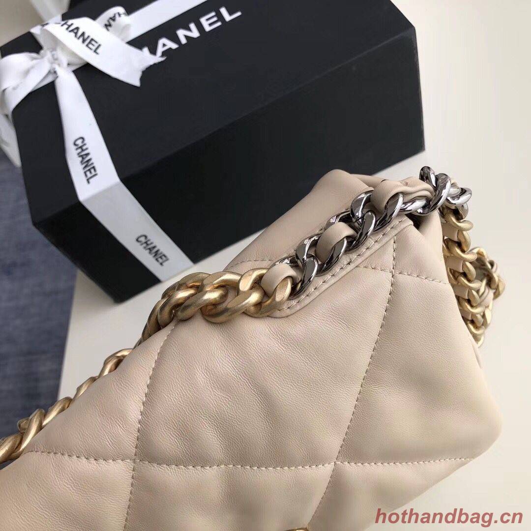 Chanel 19 flap bag AS1160 Cream