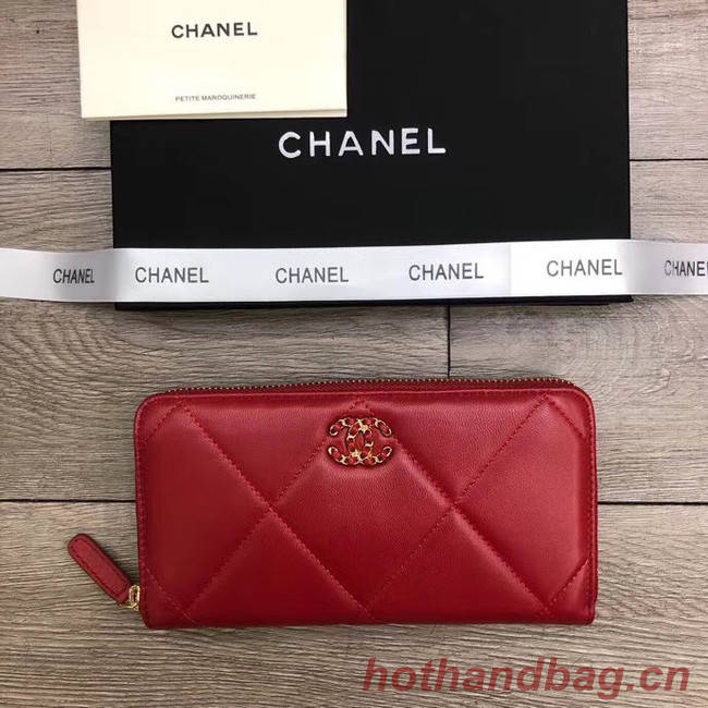 Chanel sheepskin & Gold-Tone Metal Wallet A6870 red