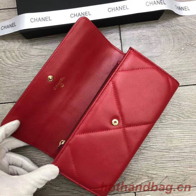 Chanel sheepskin & Gold-Tone Metal Wallet A6871 red