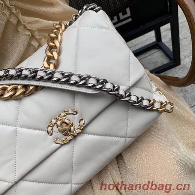 Chanel 19 flap bag AS1161 white